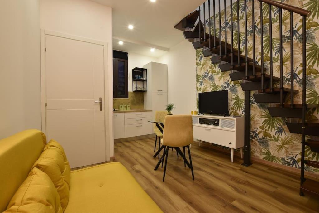 XX Miglia Apartments Catania Bagian luar foto